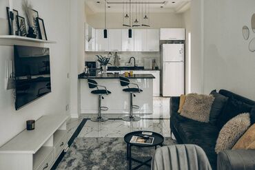 Günlük kirayə mənzillər: 2 otaqlı, Səbail r. r-nu — 20