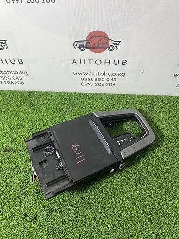 android teyes cc3: Сenter console Hyundai 2018 г., Б/у, Оригинал, Корея — 1