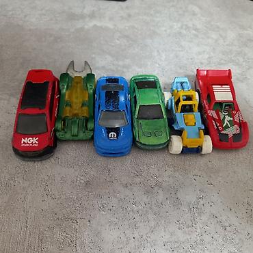 crazy drift: Продам 6 машинок Hot Wheels б/у. Состояние: едут, краска потерта - — 2