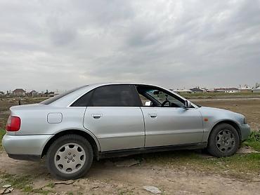 Audi: Audi A4: 1999 г., Седан — 4