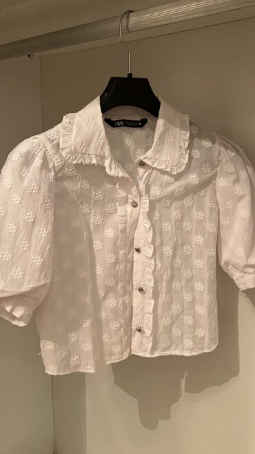 Köynək və bluzalar: Zara və Network köynəklər hər biri endirimlə satılır — 2