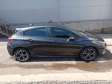 болид: Chevrolet Cruze: 2018 г., 1.4 л, Автомат, Бензин, Хэтчбэк — 2