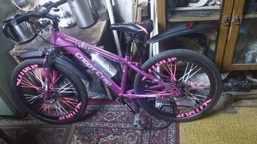 Şəhər velosipedləri: Dağ velosipedi Adidas, 26"