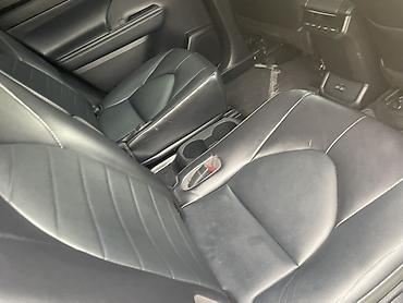 Toyota Highlander: 2022 г., 2.5 л, Автомат, Бензин, Кроссовер at lalafo.kg — 9 Toyota Highlander: 2022 г., 2.5 л, Автомат, Бензин, Кроссовер — 9