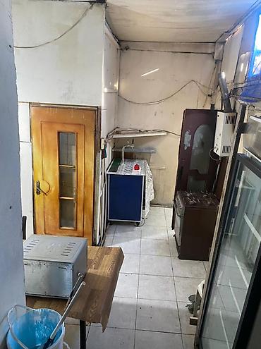 nzs kiraye: Babək prospektində, yol kənarında yerləşən hazır kafe icarəyə verilir — 10