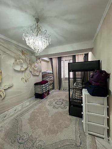 Продажа квартир: 3 комнаты, 82 м², 3 этаж — 2