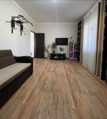 Продажа квартир: 1 комната, 33 м², 105 серия, 4 этаж, Евроремонт