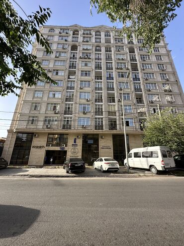 Продажа квартир: 3 комнаты, 105 м², Элитка, 4 этаж, Старый ремонт