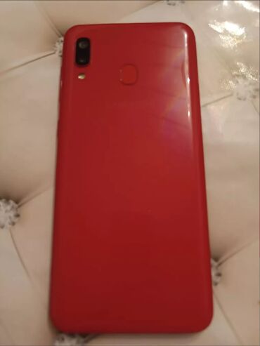 telefonlar 32 s: Samsung A20, 32 GB, rəng - Qırmızı, Sensor