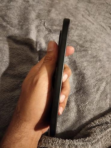 дисплей телефона fly fs520 selfie 1: Smartfon – qara rəng - Tam ekranlı ön panel, incə çərçivələr - Ekranda — 3