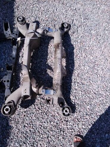 балка хова: Балка подвески BMW 7-SERIES E65 N62B48 2006 (б/у)
