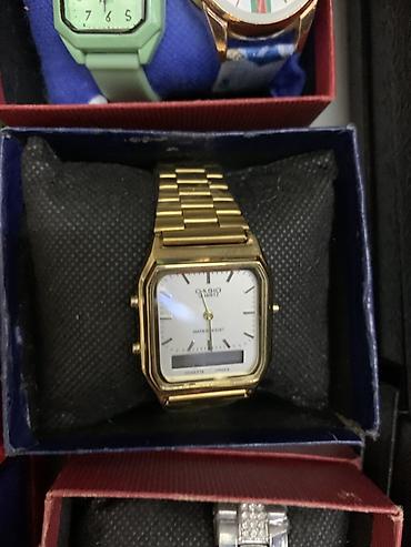 Кварцевые наручные часы Casio - Классический прямоугольный корпус