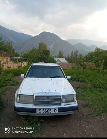 продаю мерседес: Mercedes-Benz W124: 1986 г., 2.2 л, Механика, Бензин, Седан