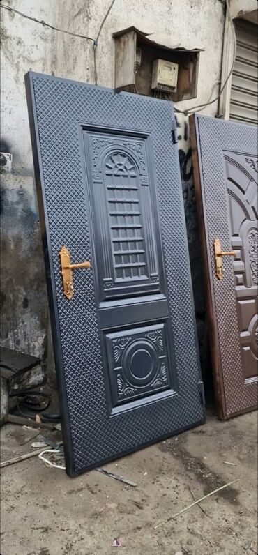 Giriş qapıları: Yeni Giriş qapısı Ödənişli çatdırılma — 4