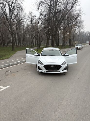 Hyundai: Hyundai Sonata: 2019 г., 2 л, Автомат, Бензин, Седан — 9