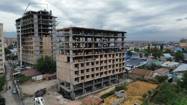 ищу квартиру в оше: 2 бөлмө, 67 кв. м, 10 кабат, ПСО (өзү оңдоп түзөтүп бүтүү үчүн)