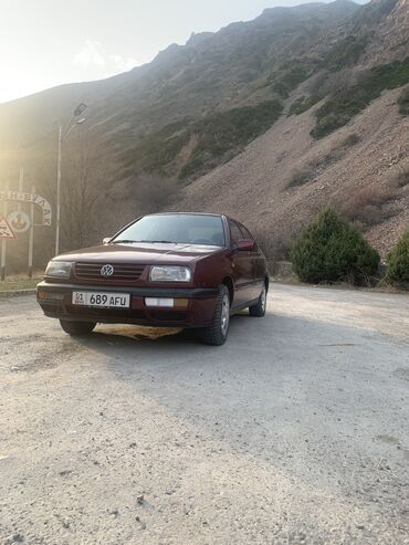 балыкчы венто: Volkswagen Vento: 1993 г., 1.8 л, Механика, Бензин