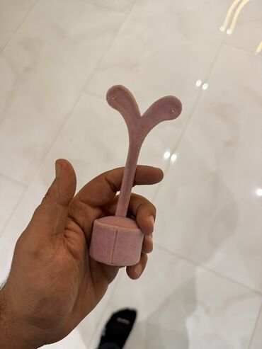 Bijuteriya vitrinləri: Mücevher təşkilatçısı və vitrin dəsti - Material: yumşaq məxmər/velur — 24