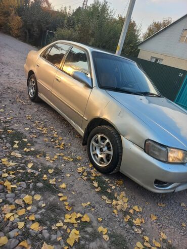 Toyota: Toyota Corolla: 2002 г., 1.6 л, Механика, Бензин, Седан — 6