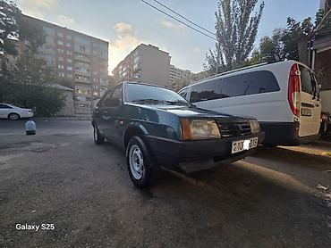 pegah yag: VAZ (LADA) Samara: 1.5 l | 2000 il 450000 km Sedan — 4