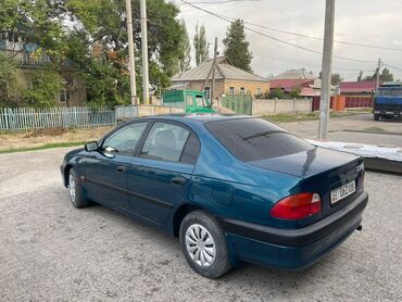 Toyota: Toyota Avensis: 1998 г., 1.6 л, Механика, Газ, Седан