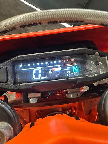 Мотоциклы: Эндуро 300 куб. см, Бензин, Взрослый — 6