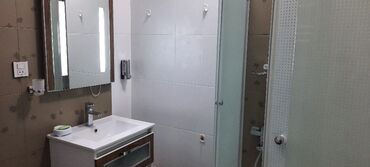 Uzunmüddətli kirayə mənzillər: ​📢 TƏCİLİ KİRAYƏ VERİLİR! – ŞƏHƏRİN TAM MƏRKƏZİNDƏ, DƏNİZ MƏNZƏRƏLİ! — 11