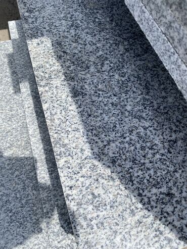 Фасадные работы: Ремонт фасада, Утепление фасада, Фасадный декор | Балясины, Рамки | Жидкий травертин, Мрамор, Сары-Таш | Базальт Больше 6 лет опыта — 14