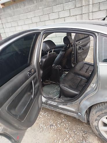 e6 3: Volkswagen Passat: 2003 г., 1.8 л, Бензин, Седан — 7