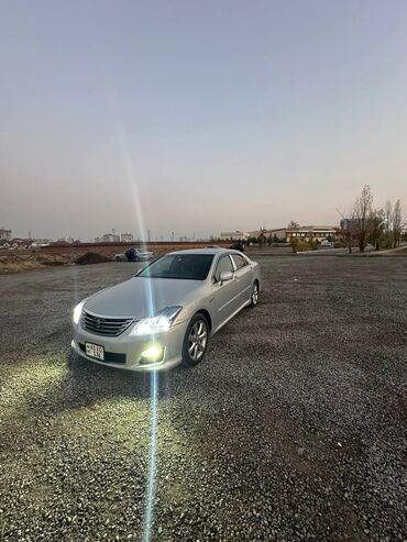 боковой: Toyota Crown: 2008 г., 3.5 л, Вариатор, Гибрид, Седан