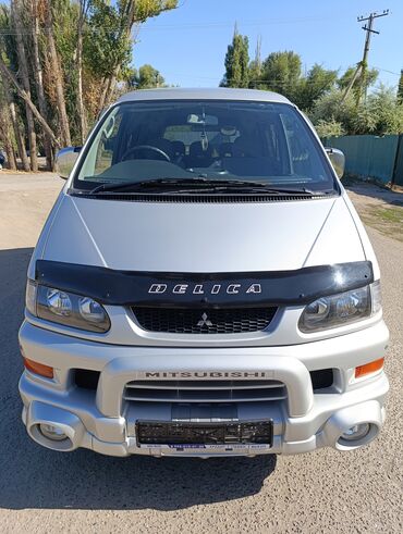 купить шины на 15 бу: Mitsubishi Delica: 2004 г., 3 л, Автомат, Бензин, Минивэн