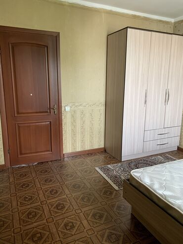 Долгосрочная аренда квартир: 3 комнаты, Собственник, С подселением, С мебелью полностью