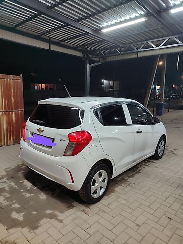 Chevrolet: Chevrolet Spark: 2018 г., 1 л, Вариатор, Бензин — 18