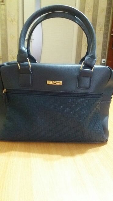 14 объявлений | lalafo.kg: Продаётся новая германская сумочка.Цвет темно-синий.Очень