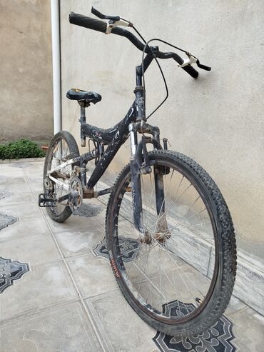 велосипед детский: Rambo velosiped 26 lıq qiymətdə endirim olunacaq orginal sürülmür deyə