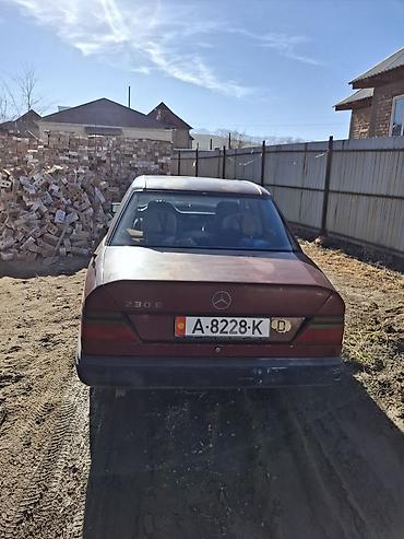 mersedes e class: Mercedes-Benz E-Class: 1987 г., Механика, Бензин, Седан — 3