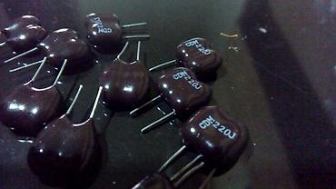 Ostala elektronika: Silver mica CDE ElMenco AE KEC LemCo Sangamo Saha SGM — 30