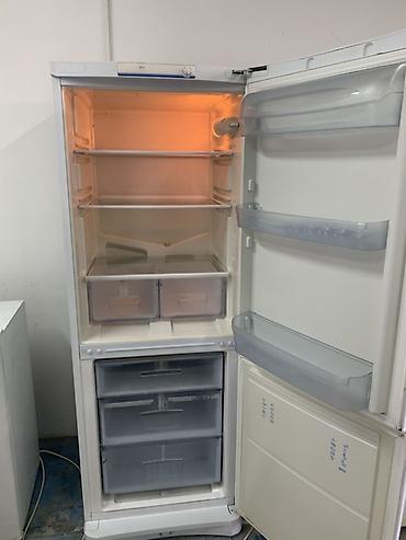 Бытовая техника: Холодильник Indesit, Б/у, Двухкамерный, De frost (капельный), 60 * 167 * 60 — 2