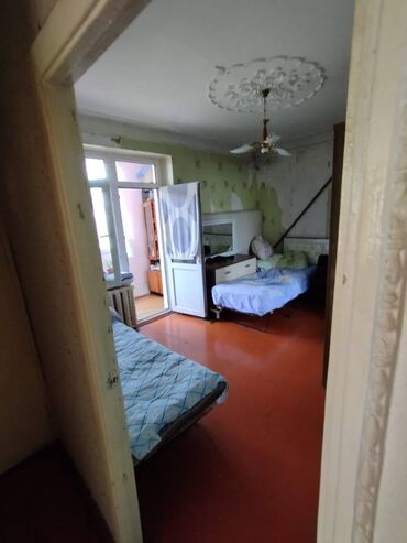 Köhnə tikili: Bakı, 2 otaqlı, Köhnə tikili, 60 kv. m -da lalafo.az — 3 Köhnə tikili: Bakı, 2 otaqlı, Köhnə tikili, 60 kv. m — 3