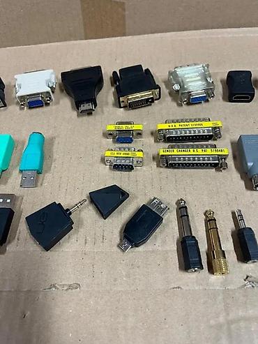 Druga oprema za računare i laptopove: Veliki lot raznovrsnih adaptera i konektora za audio, video i — 2