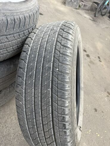 шины на форанер: 2шины (на фото видно весь комплект).
245 55 20