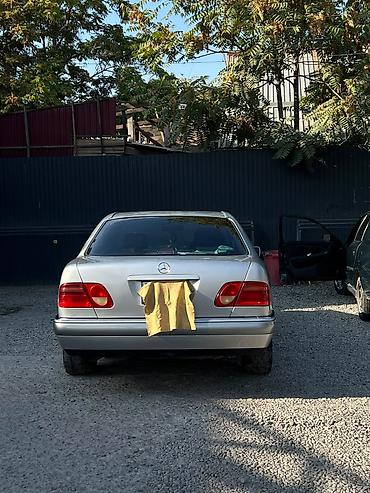 купить мерседес 212: Mercedes-Benz E-Class: 1995 г., Седан — 3
