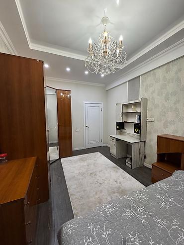 Квартиры: 3 комнаты, 100 м², Асанбай мкр Элитка, 2 этаж — 6