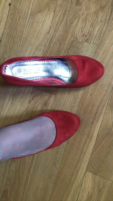 Tuflilər: Tuflilər, Ölçü: 37, rəng - Qırmızı, İşlənmiş — 2