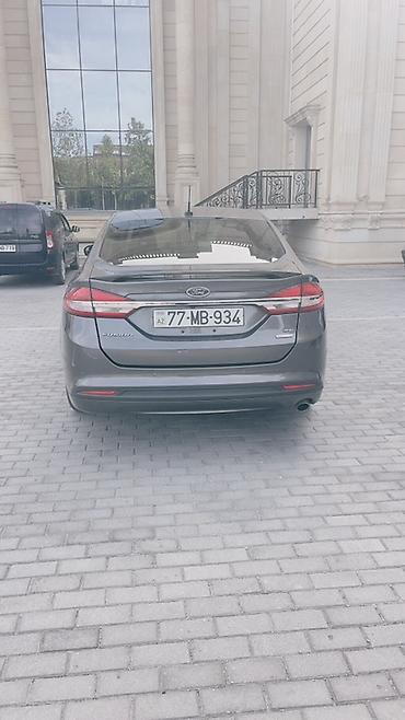Ford: TƏCİLİ SATILIR Ford fusion SE 1.5 mühərrik İl :2016 restail-2017 Vin — 2