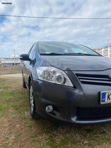 Toyota: Toyota Auris: 1.4 l. | 2010 έ. Χάτσμπακ — 23