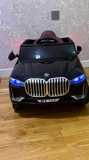 Uşaq üçün elektrik maşınları: Sabişbaki Yaxşı vəziyyətdədir 250man satilir İşıqları yanır Musiqi və — 1
