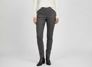 spodnie w panterkę reserved: Material trousers for women, size L