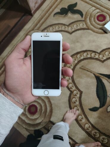 Apple iPhone: IPhone 6s, 32 GB, Qızılı, Barmaq izi