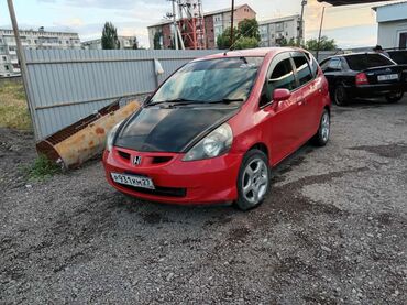 corolla runx: Honda Fit: 2001 г., 1.3 л, Вариатор, Бензин, Хэтчбэк